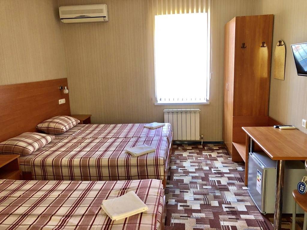 Стандартный трехместный номер